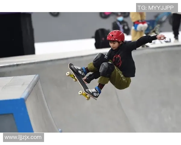 杭州滑板队与武汉滑板队赛后复盘分析比赛经验与战术策略探讨