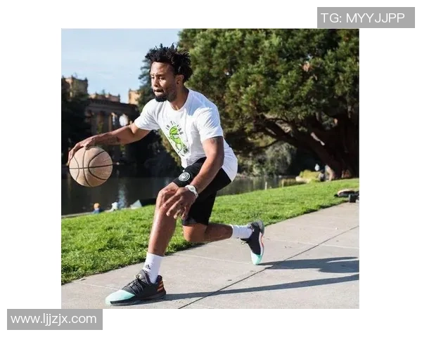 武汉滑板队区域防守分析与战术调整的得失总结